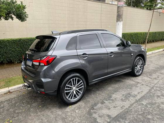 MITSUBISHI OUTLANDER 2.0 MIVEC GASOLINA HPE AUTOMÁTICO